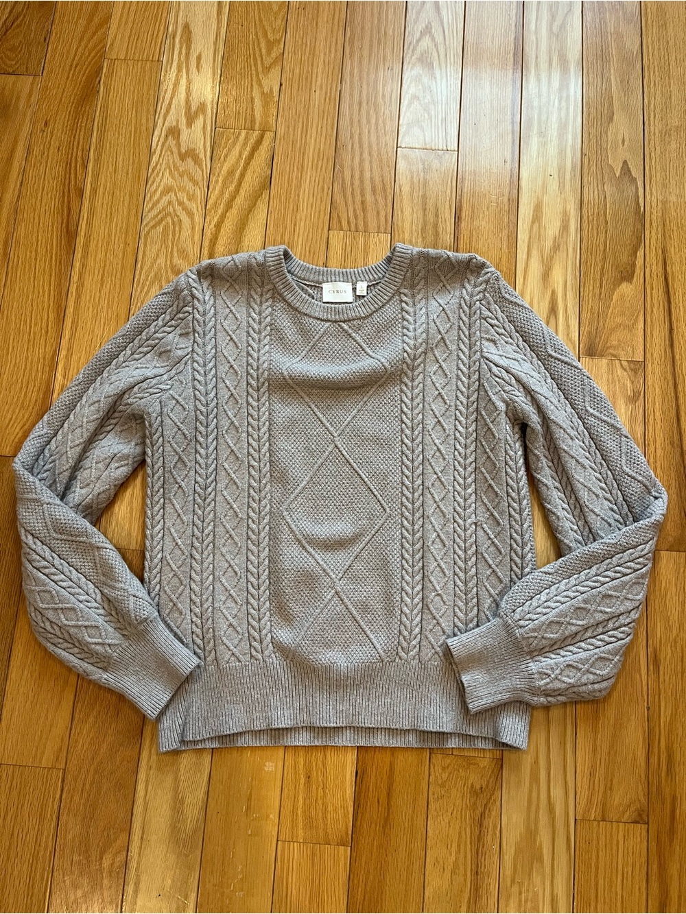 Cyrus Cable Knit Crewneck Sweater - Light Gray